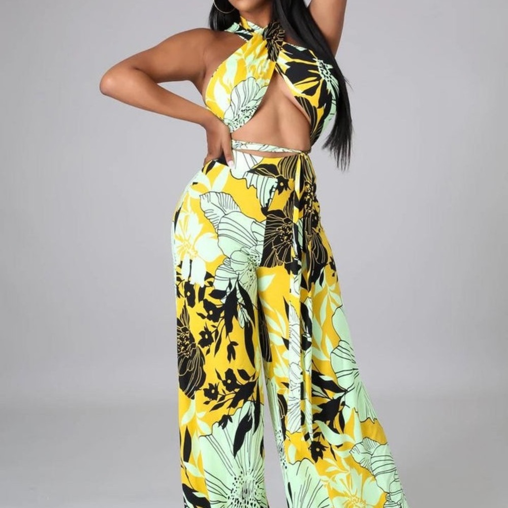 The Lemonade Pant Set size S - Picture 3 of 11